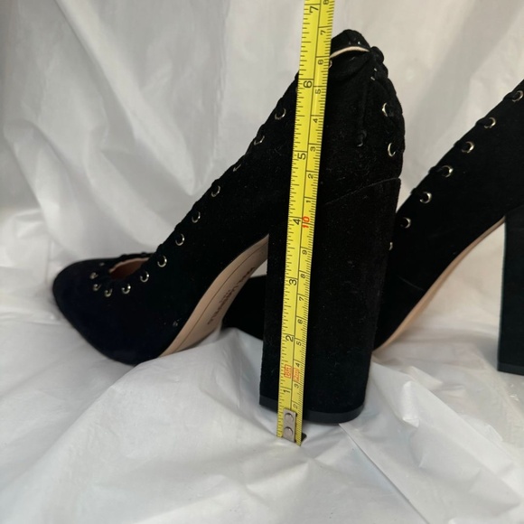 Karl Lagerfeld Paris Black Suede Grommet Heels Block Heel Size 9 - Picture 7 of 13